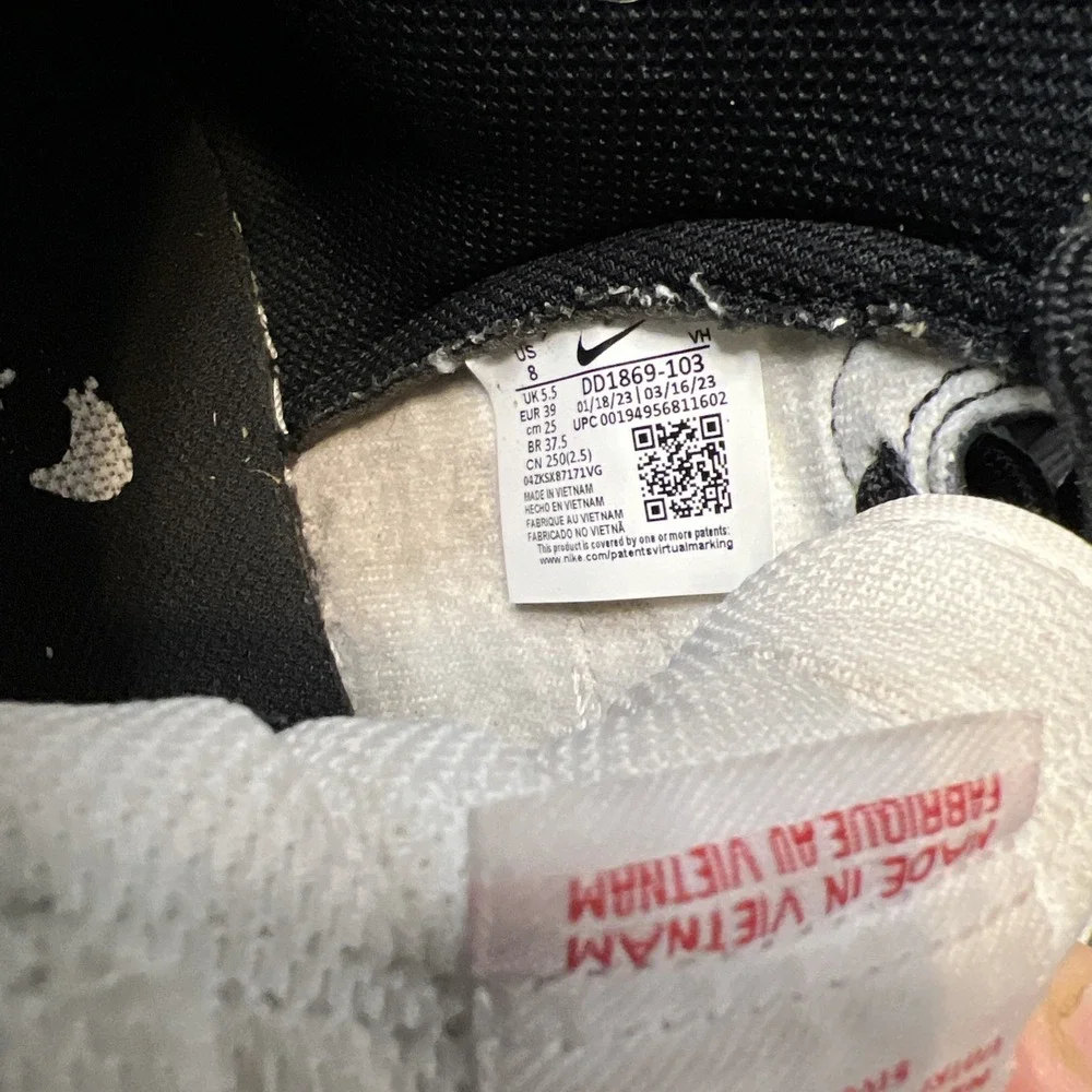 Nike Womens Dunk High DD1869-103‎ White Basketball Shoes Sneakers Size 8